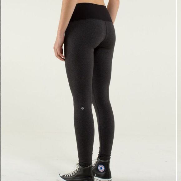 Lululemon Black Wunder Under Pants - Picture 1 of 6
